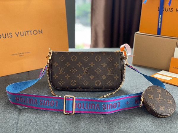 ルイヴィトンバッグ背面デザイン